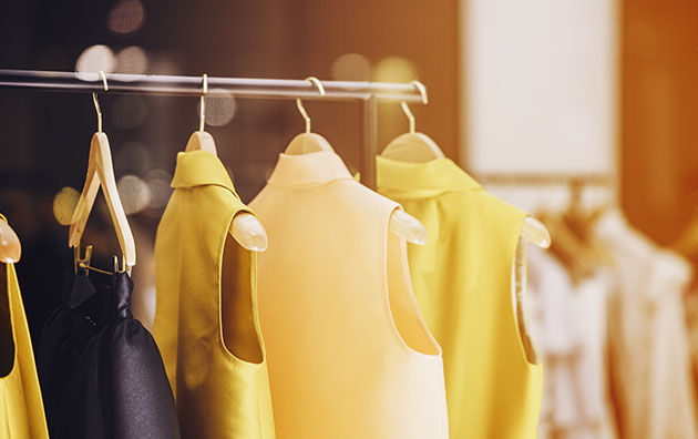 婚活のために自分を変えたこと、男女共に1位服装