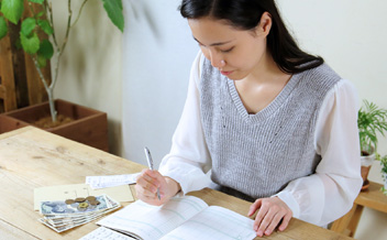 結婚相談所で低収入の相手と結婚する場合の捉え方
